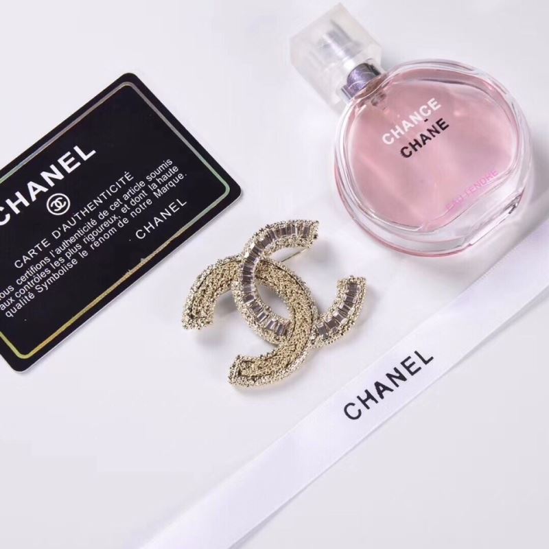 Chanel Brooches - Click Image to Close